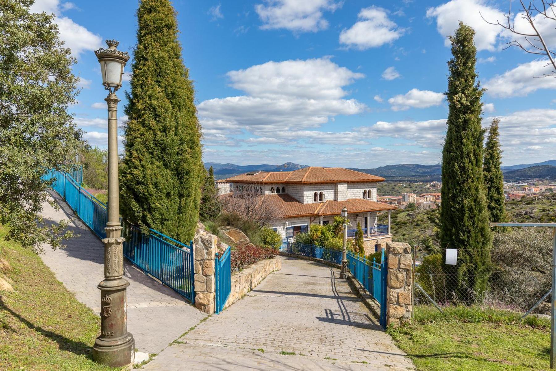 エル・ティエンブロ Mansion Con Jacuzzi A 40 Grados, Gran Piscina Y Padelヴィラ エクステリア 写真